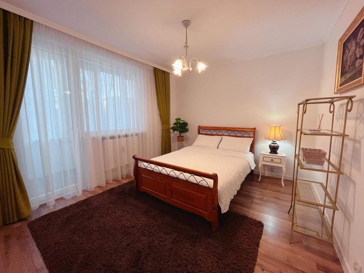 Niran Apartament Oradea Exterior photo